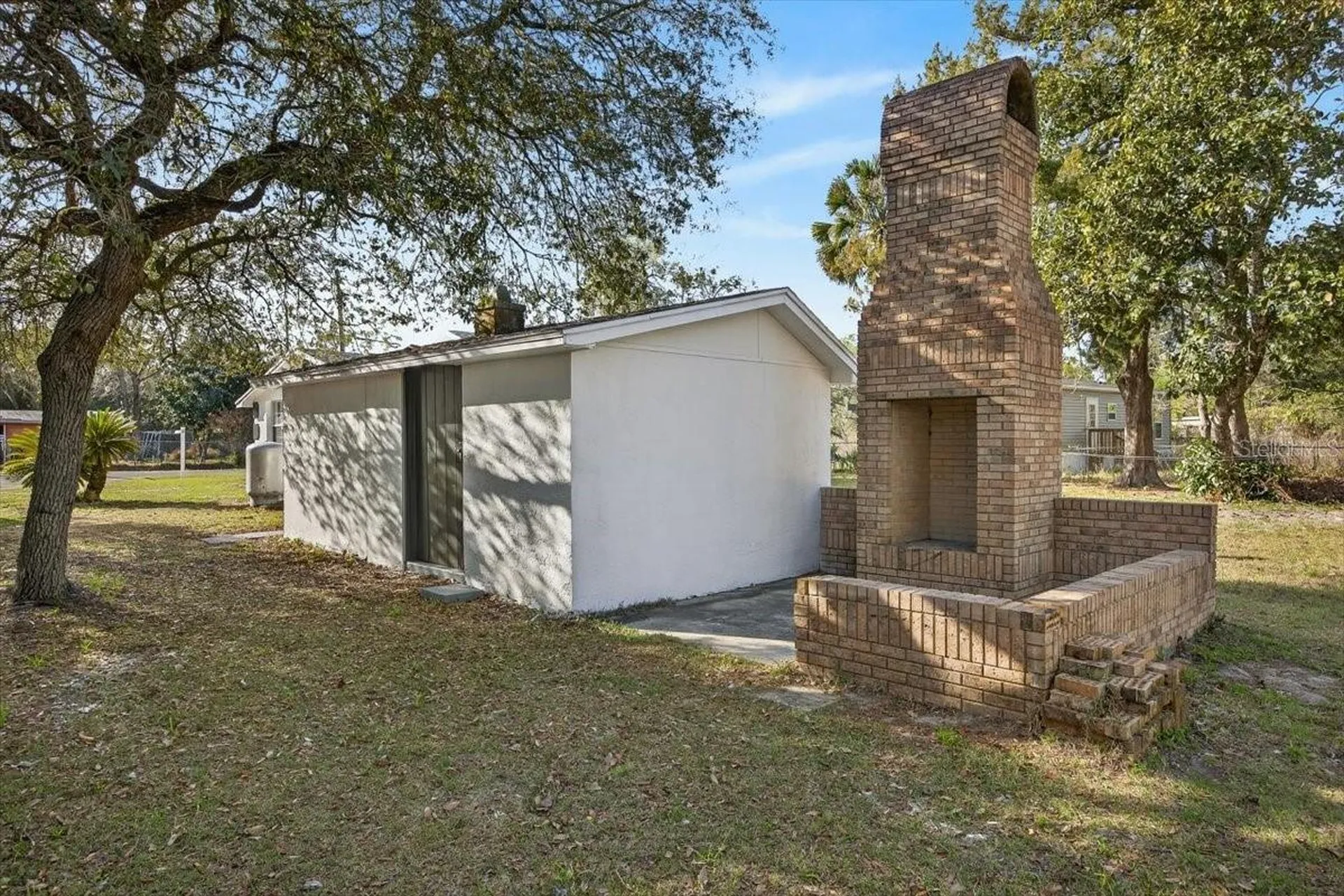 45806 Lake Street Paisley FL 32767