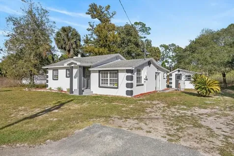 45806 Lake Street Paisley FL 32767