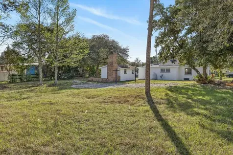 45806 Lake Street Paisley FL 32767