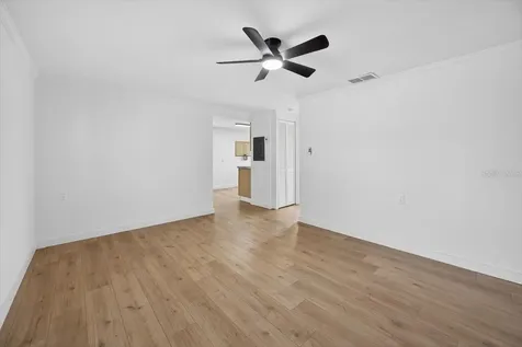 45806 Lake Street Paisley FL 32767