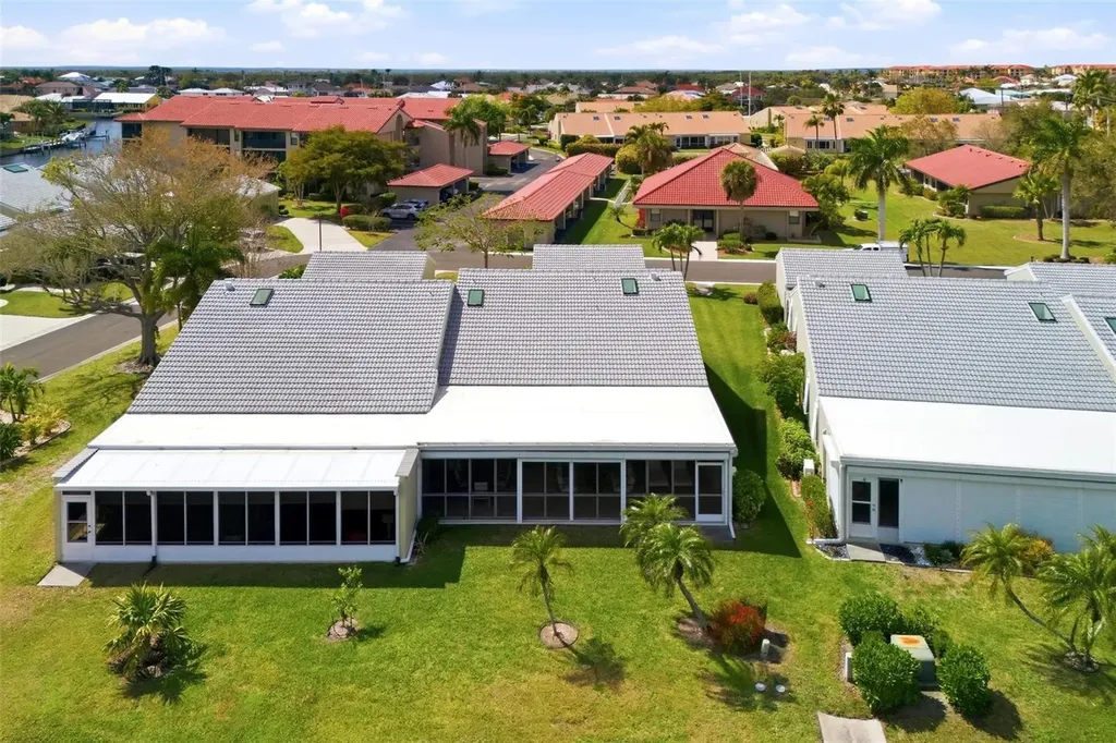 2521 W Marion Avenue Punta Gorda FL 33950
