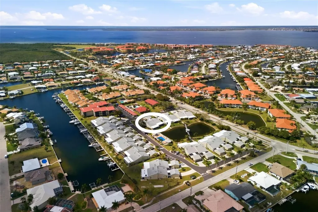2521 W Marion Avenue Punta Gorda FL 33950