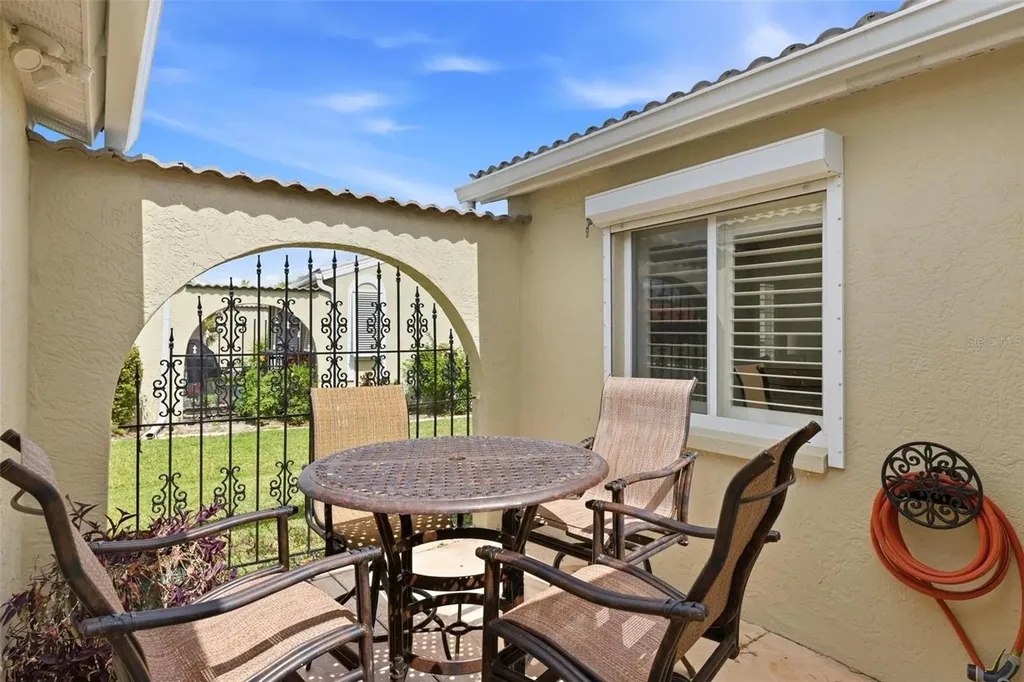 2521 W Marion Avenue Punta Gorda FL 33950