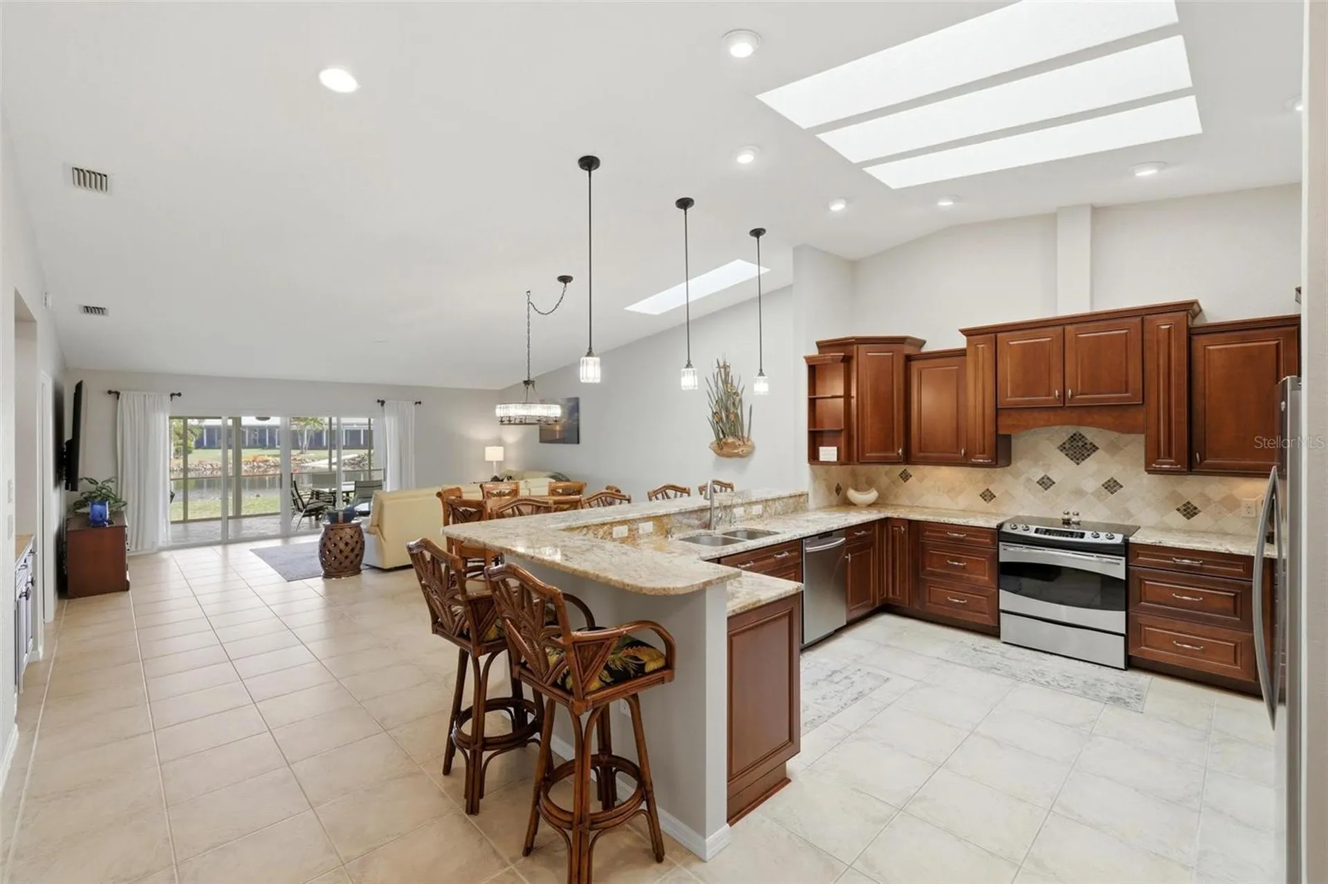 2521 W Marion Avenue Punta Gorda FL 33950