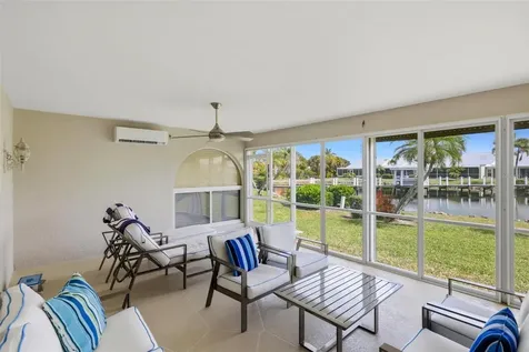 2521 W Marion Avenue Punta Gorda FL 33950