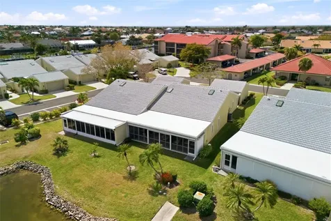 2521 W Marion Avenue Punta Gorda FL 33950