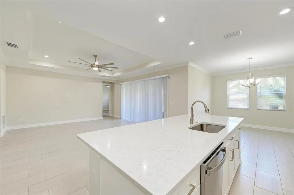 1008 Fernleaf Run Bradenton FL 34212