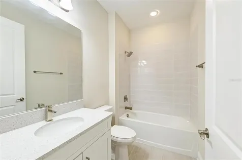 1008 Fernleaf Run Bradenton FL 34212