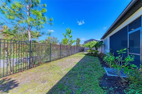 1008 Fernleaf Run Bradenton FL 34212