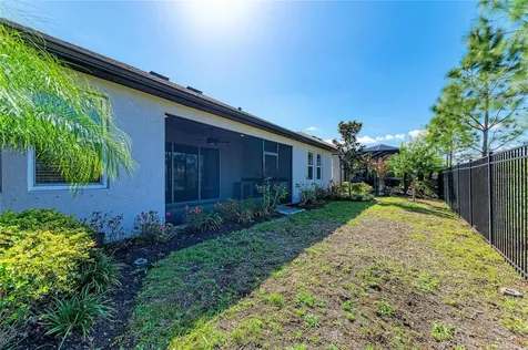 1008 Fernleaf Run Bradenton FL 34212