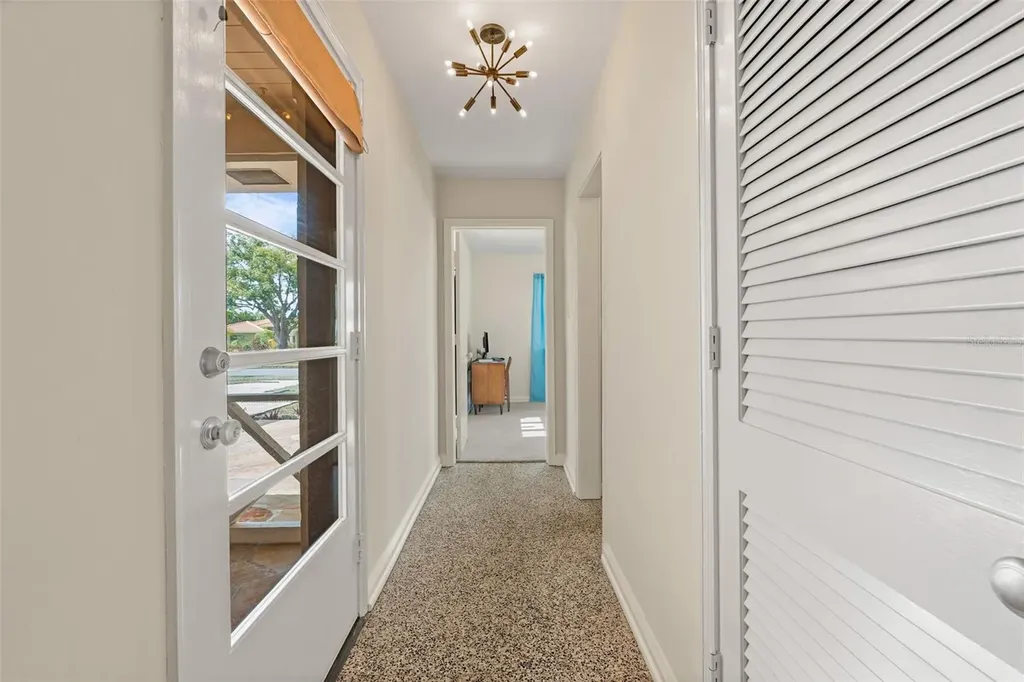 7549 Westmoreland Drive Sarasota FL 34243