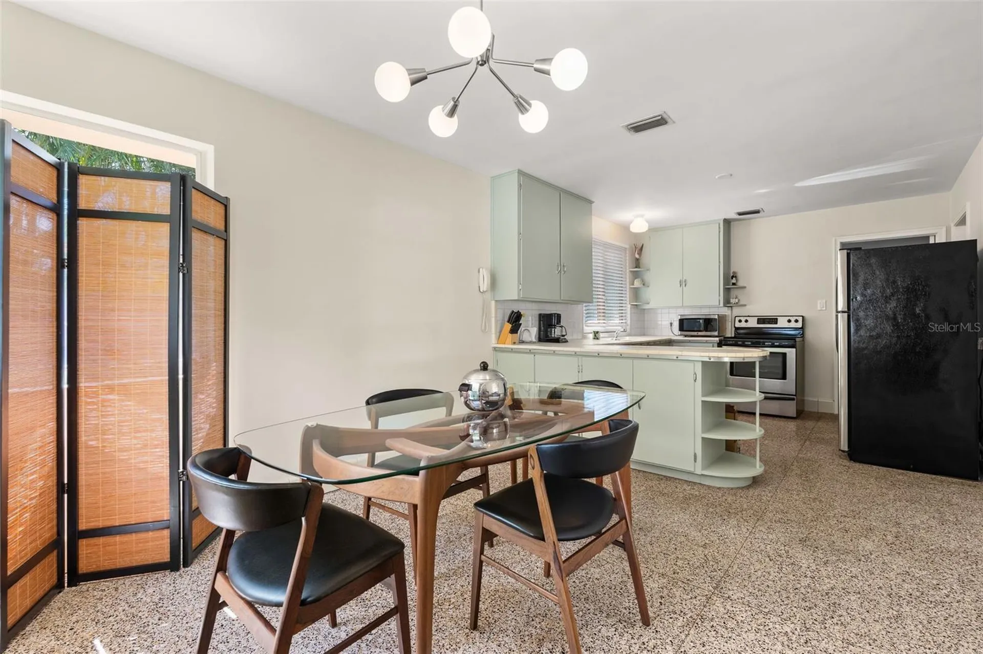 7549 Westmoreland Drive Sarasota FL 34243