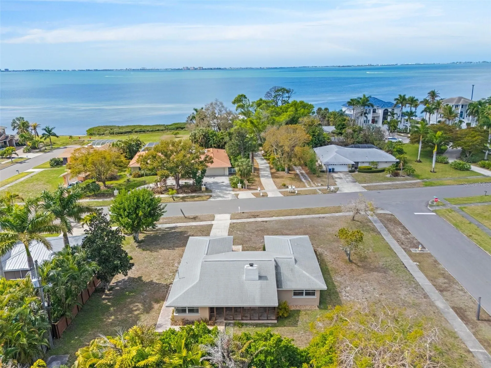 7549 Westmoreland Drive Sarasota FL 34243