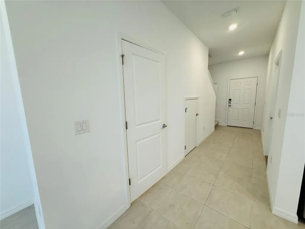 2264 Paravane Way Wesley Chapel FL 33543