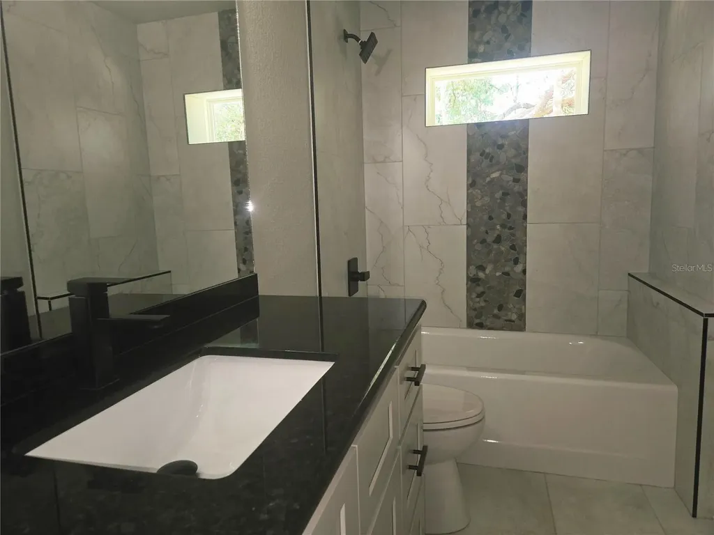 8541 NE 105 Avenue Bronson FL 32621