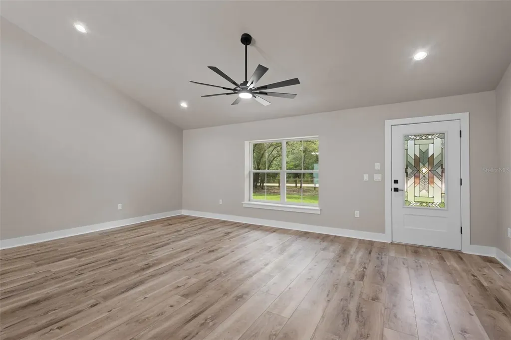 8541 NE 105 Avenue Bronson FL 32621