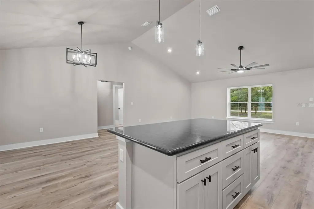 8541 NE 105 Avenue Bronson FL 32621