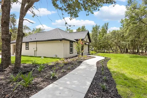 8541 NE 105 Avenue Bronson FL 32621
