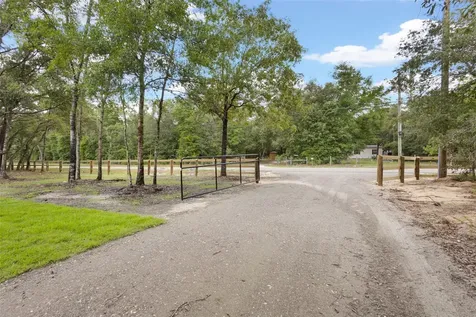 8541 NE 105 Avenue Bronson FL 32621