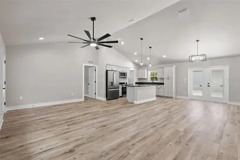 8541 NE 105 Avenue Bronson FL 32621