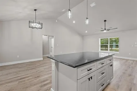 8541 NE 105 Avenue Bronson FL 32621