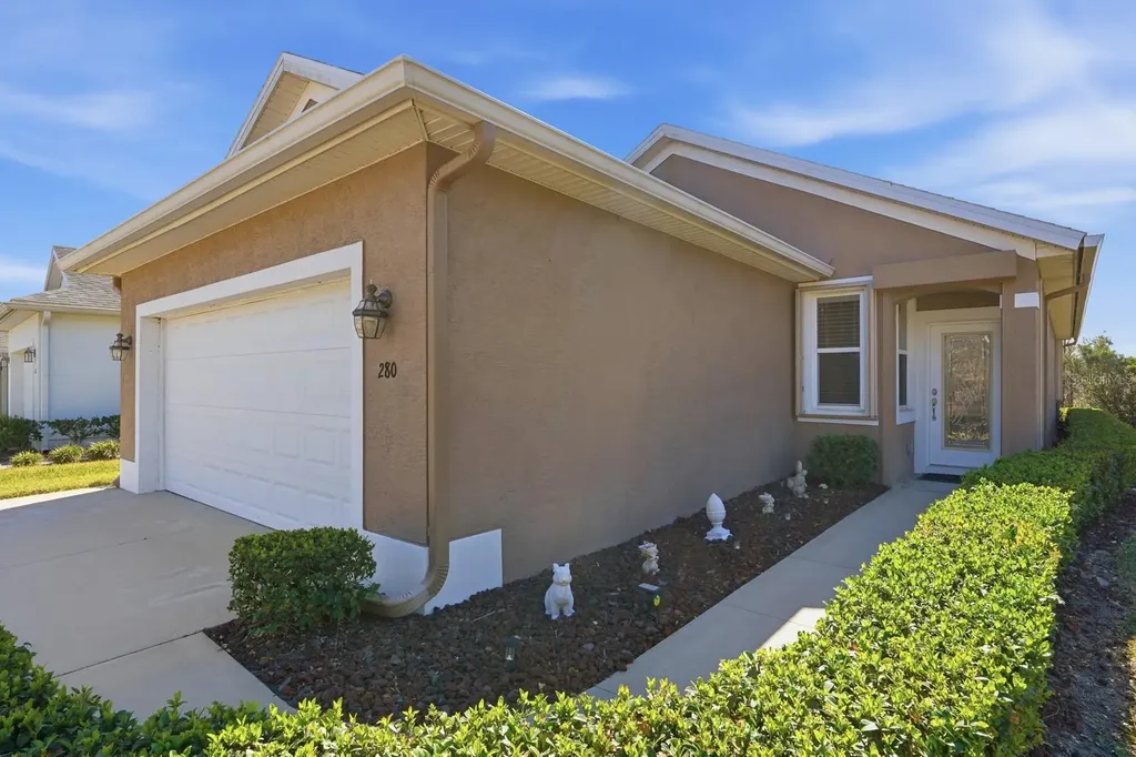 280 Catriona Drive Daytona Beach FL 32124