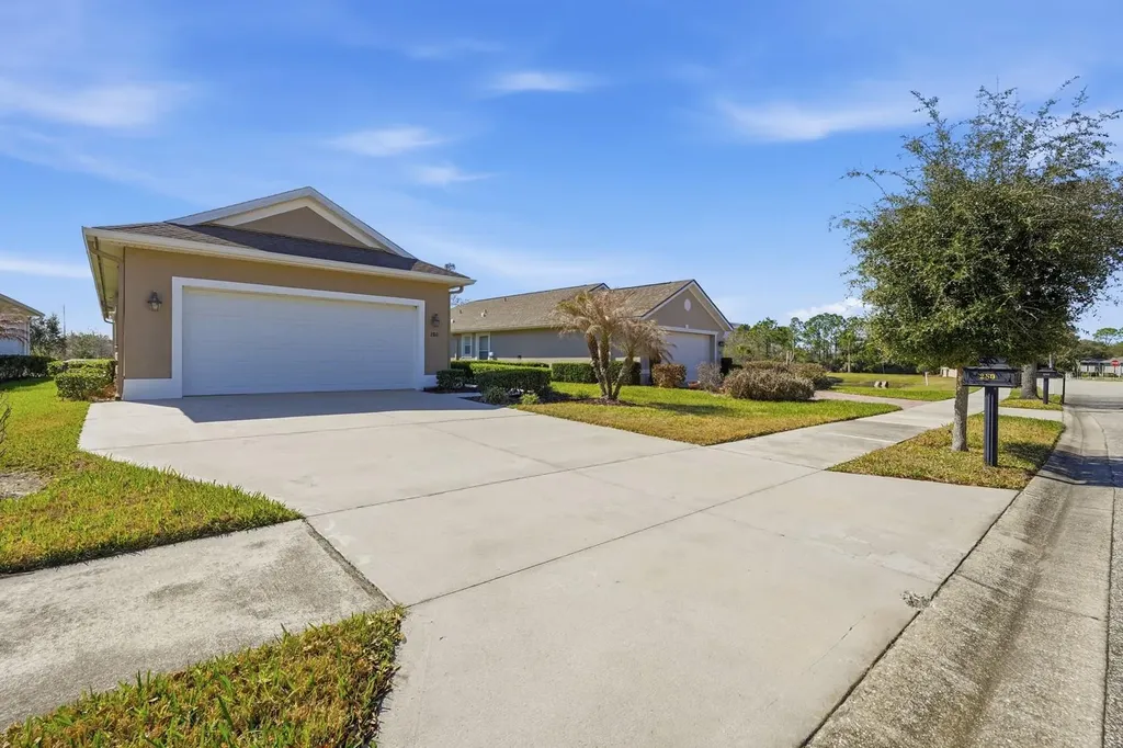 280 Catriona Drive Daytona Beach FL 32124