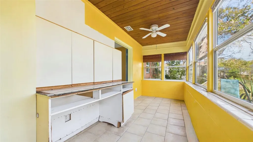 2706 46th Street S Gulfport FL 33711