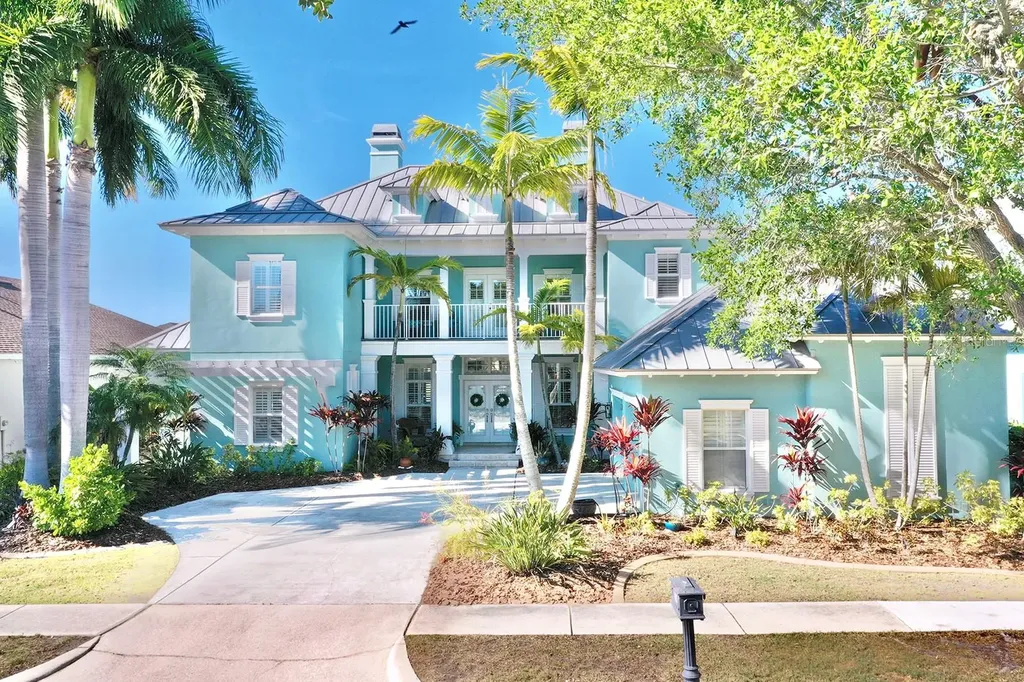 615 Islebay Drive Apollo Beach FL 33572