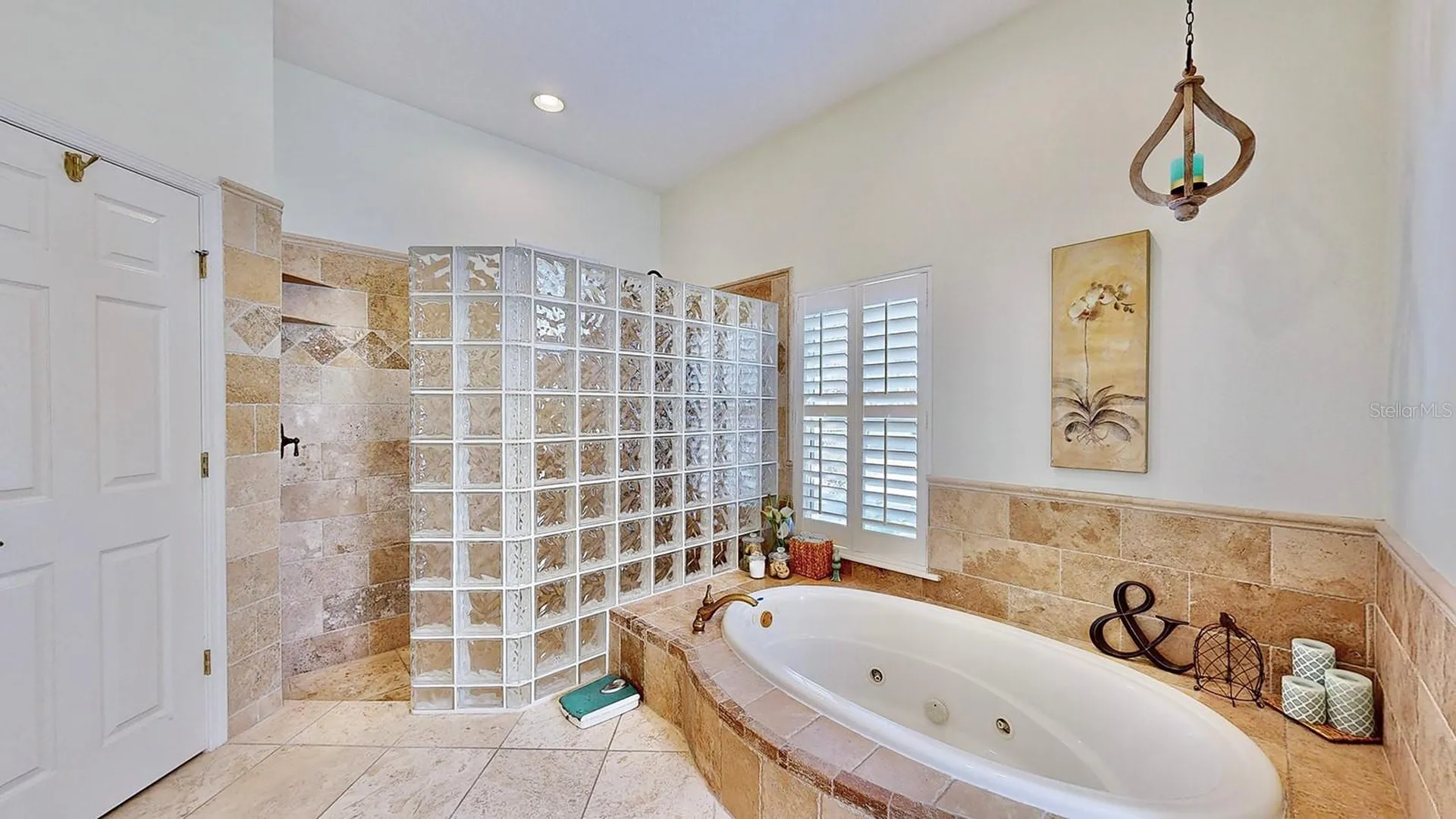 615 Islebay Drive Apollo Beach FL 33572