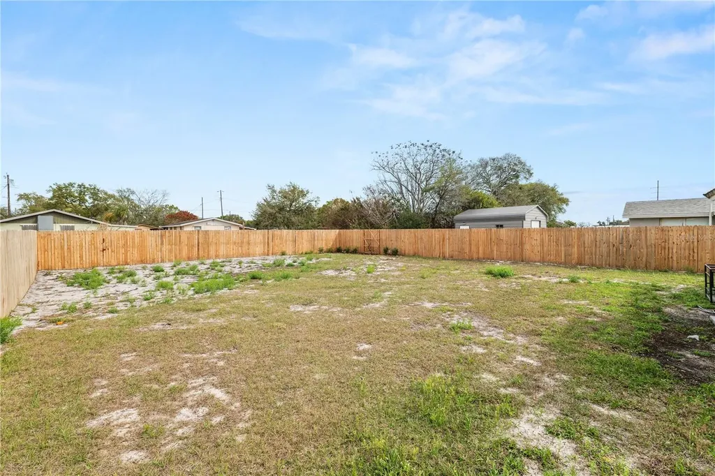 272 Avenue A Waverly FL 33877