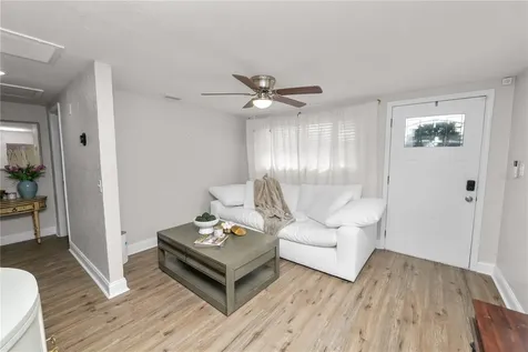 272 Avenue A Waverly FL 33877