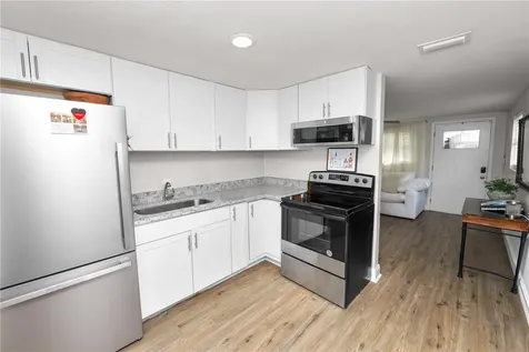 272 Avenue A Waverly FL 33877