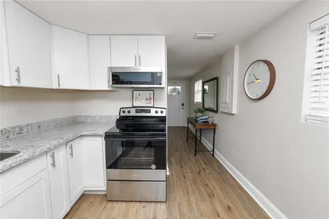 272 Avenue A Waverly FL 33877
