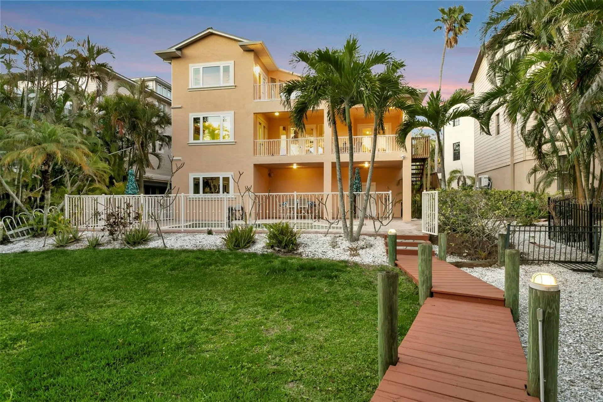 1508 Bowlees Cove Bradenton FL 34207