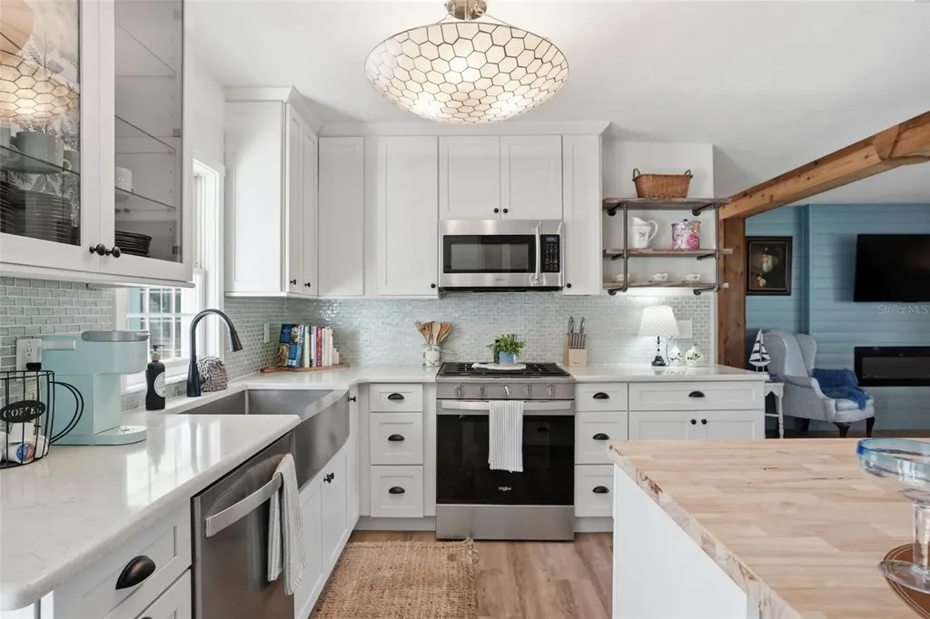 759 Lantana Avenue Clearwater FL 33767