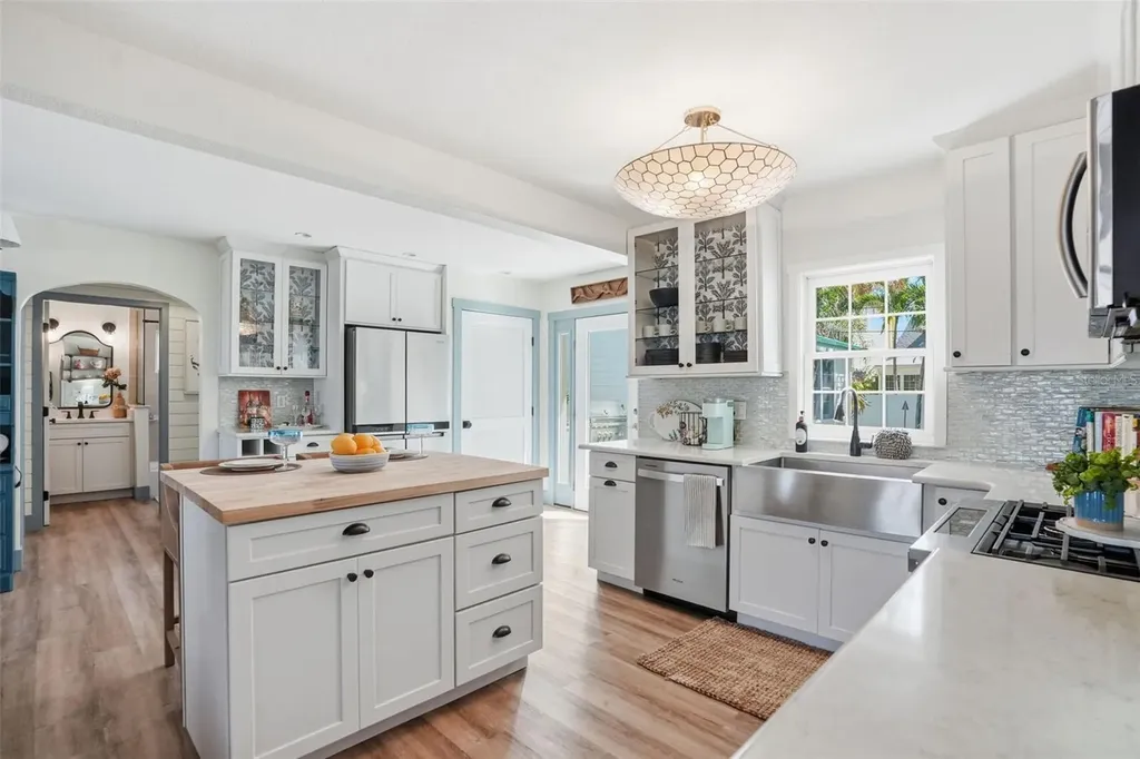 759 Lantana Avenue Clearwater FL 33767