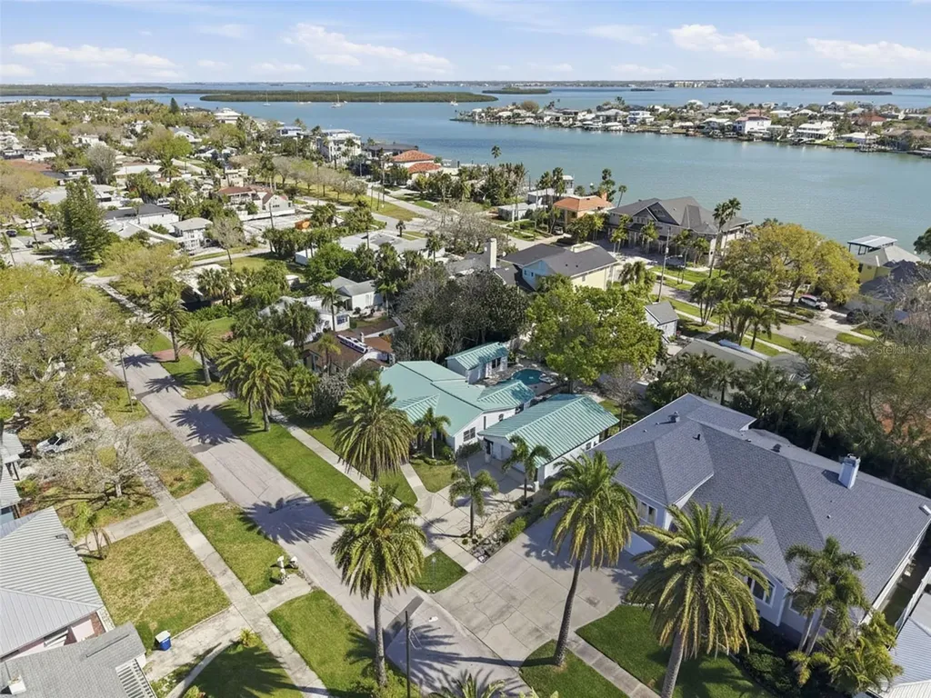 759 Lantana Avenue Clearwater FL 33767
