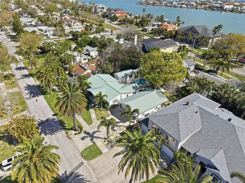 759 Lantana Avenue Clearwater FL 33767