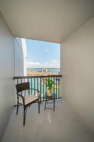 1660 Gulf Boulevard Clearwater Beach FL 33767