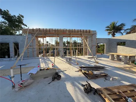 3441 Gulfmead Drive Sarasota FL 34242