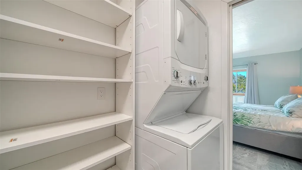 4440 Exeter Drive Longboat Key FL 34228