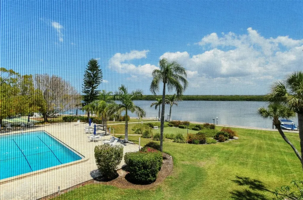 4440 Exeter Drive Longboat Key FL 34228