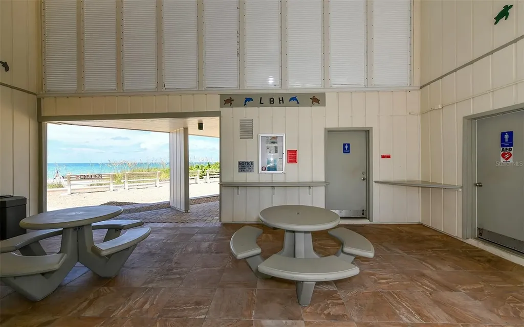 4440 Exeter Drive Longboat Key FL 34228