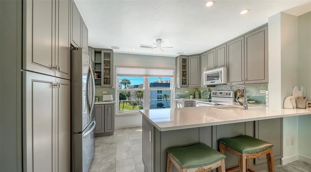 4440 Exeter Drive Longboat Key FL 34228