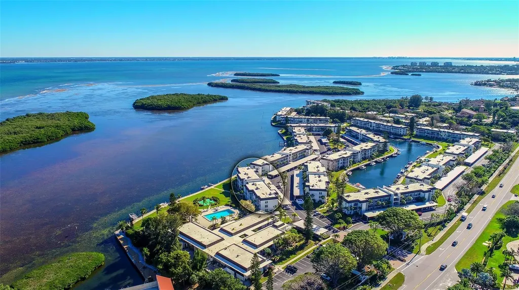 4440 Exeter Drive Longboat Key FL 34228