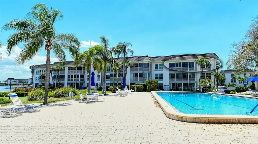 4440 Exeter Drive Longboat Key FL 34228