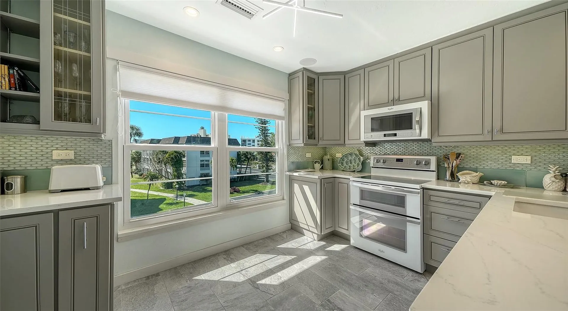 4440 Exeter Drive Longboat Key FL 34228