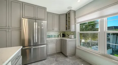 4440 Exeter Drive Longboat Key FL 34228