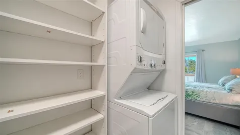 4440 Exeter Drive Longboat Key FL 34228